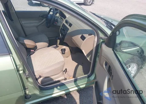 2007 Ford Focus Zx4/S/Se/Ses from USA, damaged, VIN 1FAHP34N37W154799